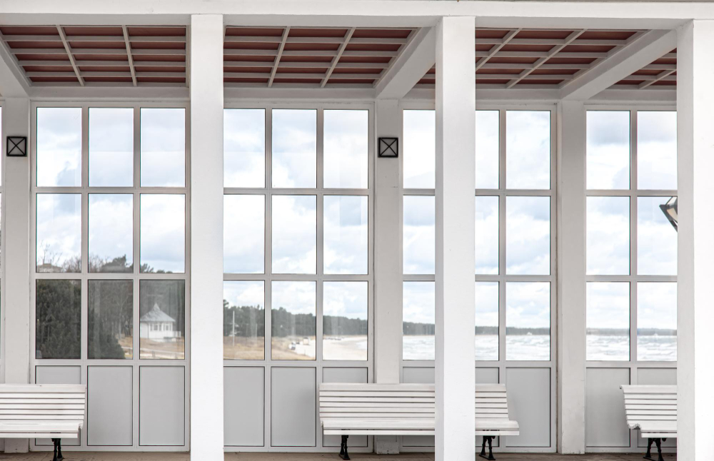 White Glassy Finishing